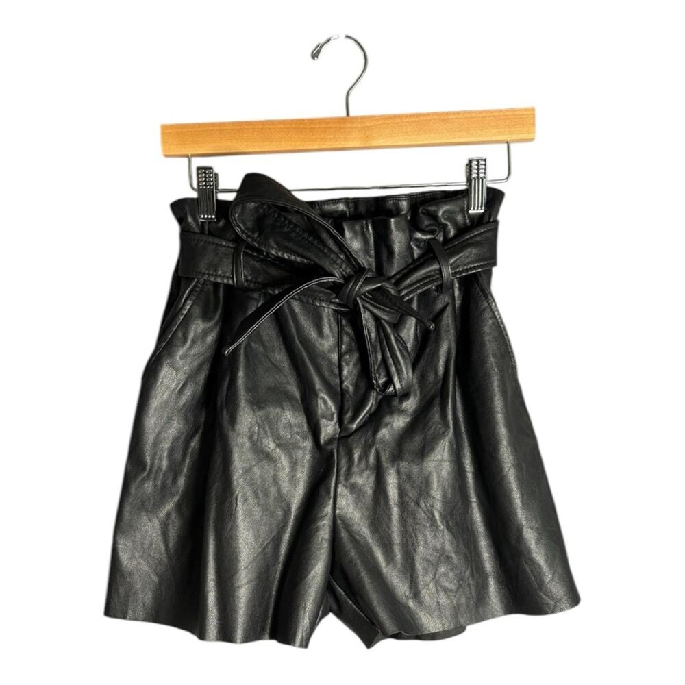 Zenana Black High Waisted Paperbag Faux Leather Shorts Medium